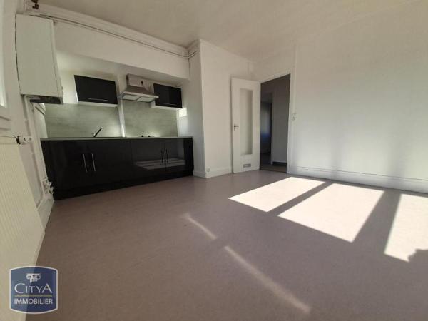 Appartement à louer 2 pièces 47.07m²