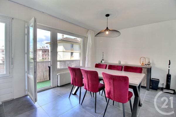 Appartement F3 à vendre  3 pièces - 81 m2 THONON LES BAINS - 74