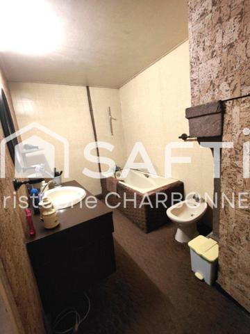 MANOIR DE 6 PIÈCES AVEC UN FORT POTENTIEL