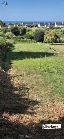 PLOUHINEC TERRAIN A BATIR 1650 m²