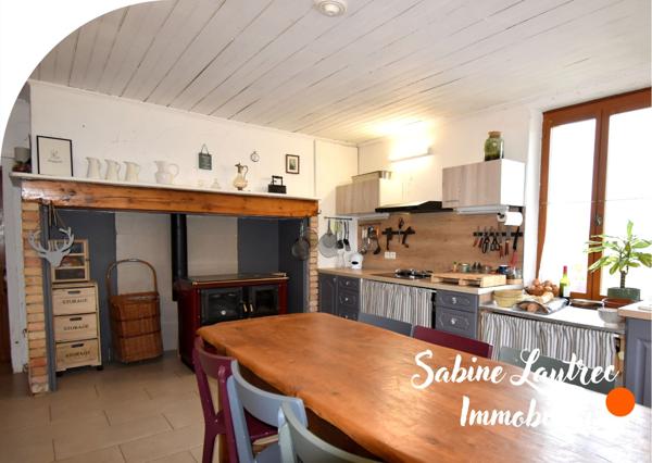 Técou (81600) Authentique ferme viticole rénovée – Charme, volumes + deux logements indépendants