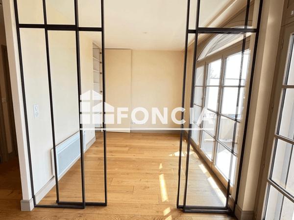 Location Appartement 2 pièces 58.39 m² - 52 RUE DU DOCTEUR MAURAN Cagnes Sur Mer 06800