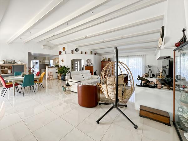 Maison La Barre De Monts 5 pièce(s) 256.86 m2