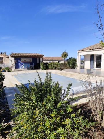 Maison  6 pièce(s) 114m2