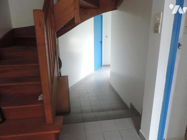 PLOUGONVER, Maison comprenant quatre logements