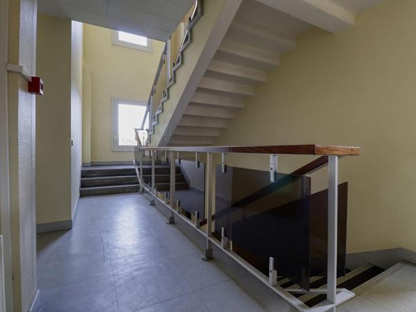 MAZAMET - Immeuble de bureaux d'environ 575 m² avec parking privatif !