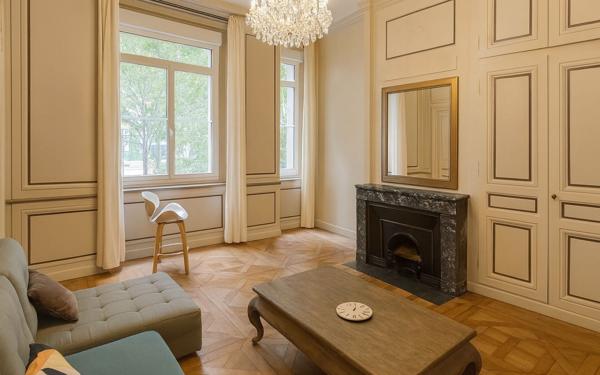 Appartement à vendre    4 pièces • 132,95 m2 Lyon 5