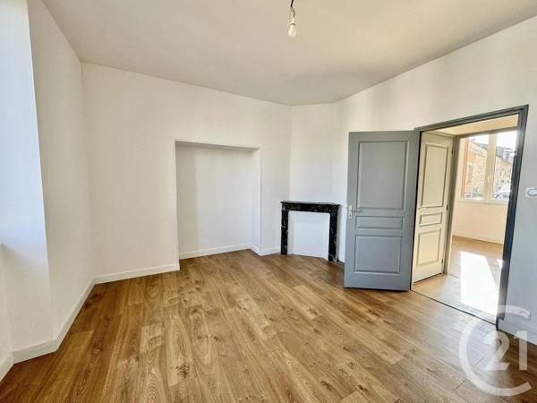 Appartement T3 à vendre  3 pièces - 50,89 m 2   RODEZ  - 12