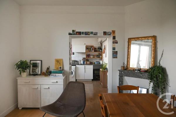 Appartement T3 à vendre  3 pièces - 50,89 m 2   RODEZ  - 12