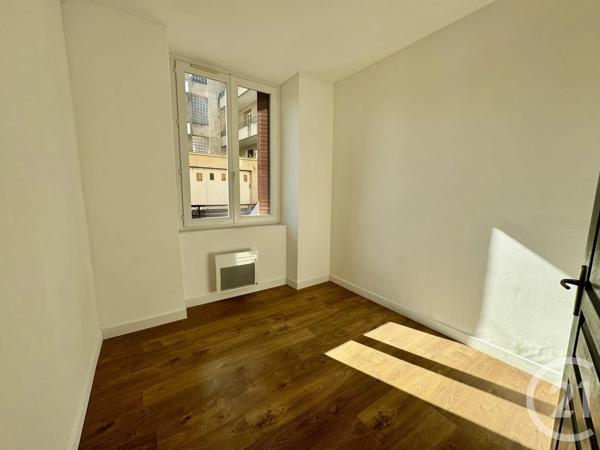 Appartement T3 à vendre  3 pièces - 50,89 m 2   RODEZ  - 12