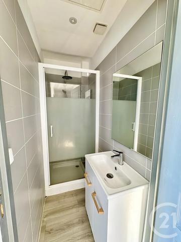 Appartement T3 à vendre  3 pièces - 50,89 m 2   RODEZ  - 12