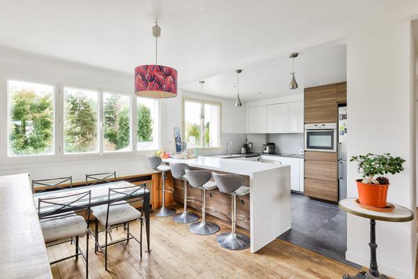 SEVRES RIVE DROITE - APPARTEMENT FAMILIAL 835 000 € **  - Référence  576-S