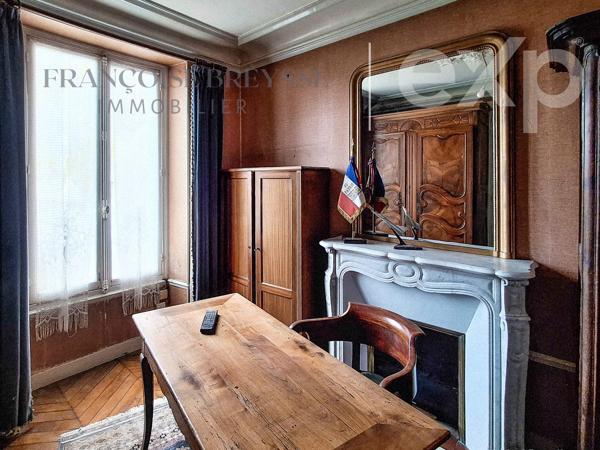 Andrésy — Élégante demeure Second Empire avec jardin et vue sur la Seine