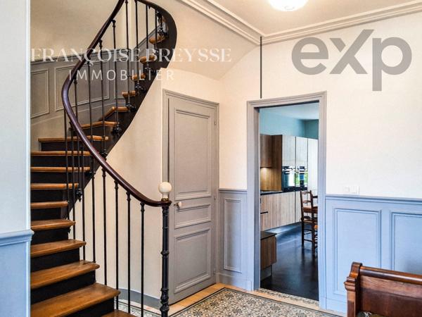 Andrésy — Élégante demeure Second Empire avec jardin et vue sur la Seine