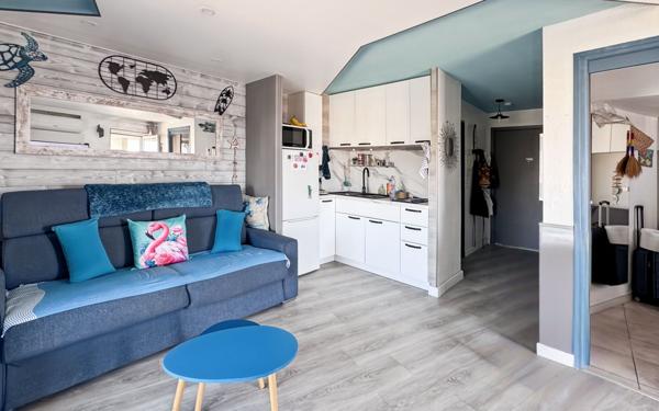 Appartement à vendre    2 pièces • 26,70 m2 Fréjus