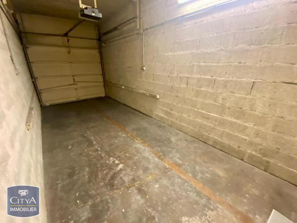 Location local industriel Toulon (83)