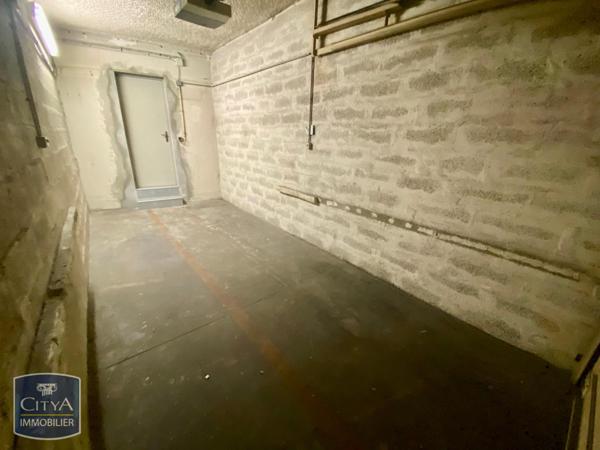 Location local industriel Toulon (83)