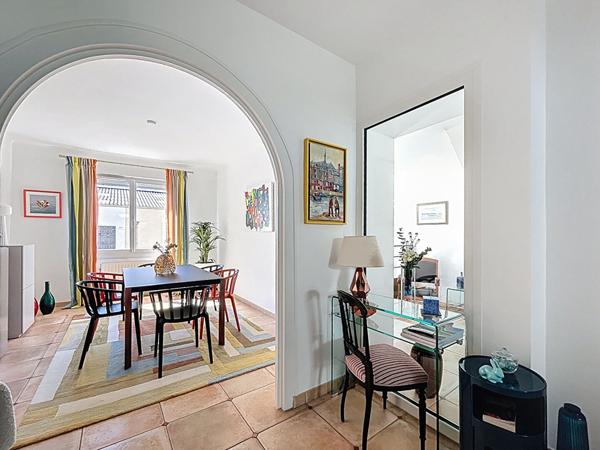 Maison Angers/ Madeleine 6 pièce(s) 145 m2