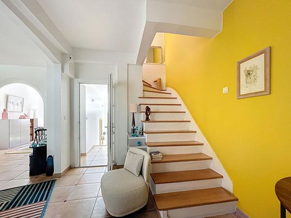 Maison Angers/ Madeleine 6 pièce(s) 145 m2