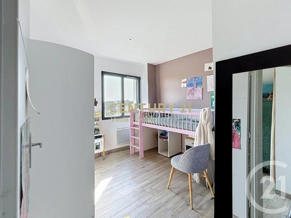 Maison à vendre  4 pièces - 96,30 m 2   ST JEAN DE VEDAS  - 34
