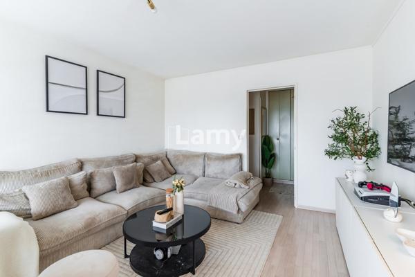 Appartement t3 balcons cave et parking