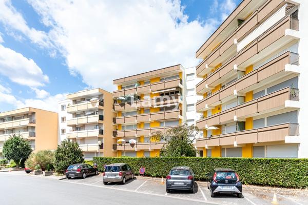 Appartement t3 balcons cave et parking