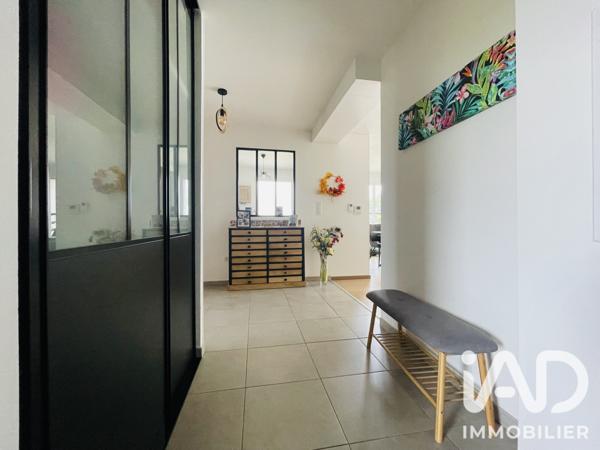 Appartement à vendre 3 pièces 83 m² Longuenesse