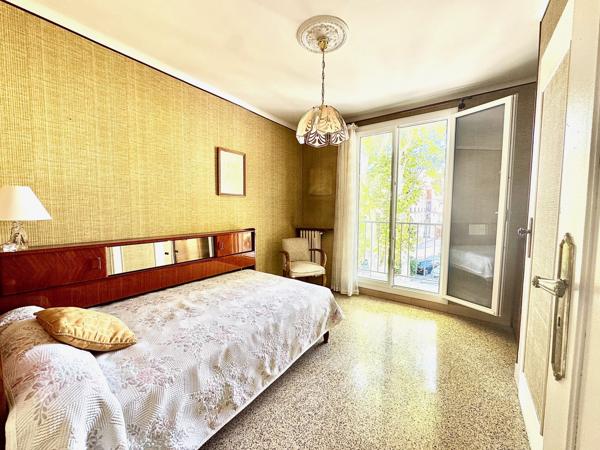 Aix-en-Provence (13100) Aix-en-Provence – Centre-ville – Appartement T4/5 de 80 m² avec balcons, cave et garage en option