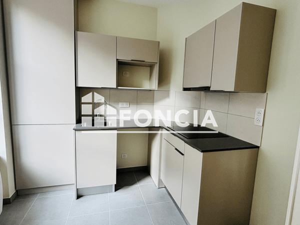 Location Appartement 3 pièces 65.4 m² - 15 RUE GRANDVILLE Nancy 54000