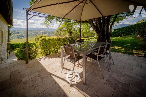 COUP DE COEUR - CHESSENAZ– environ 309 m²