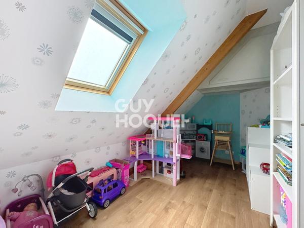 MAISON À VENDRE DE 5 PIÈCES DE 100,00 M²