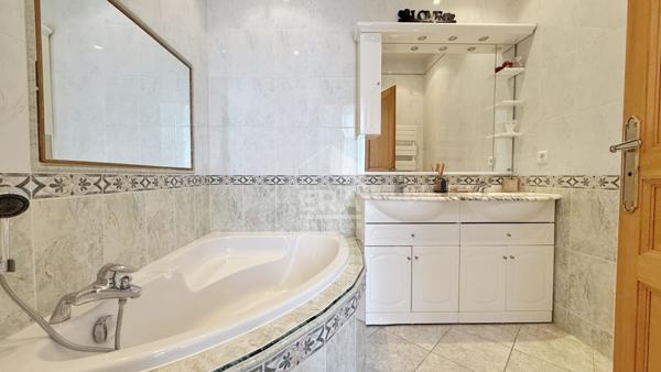 Nice/CARRE D'OR 3 pièces 88 m2