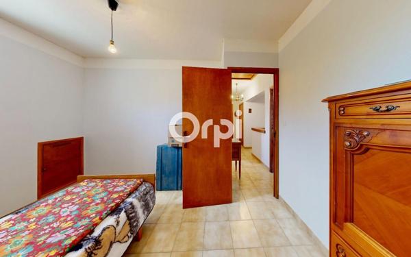 Maison à vendre    6 pièces • 225,46 m2 Ruoms