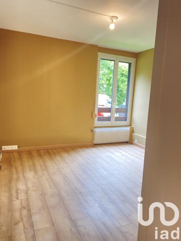 Location appartement 3 pièces 58 m² Beauvais