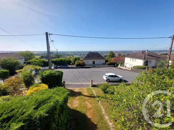 Maison à vendre  6 pièces - 140,69 m 2   MONTLUCON  - 03