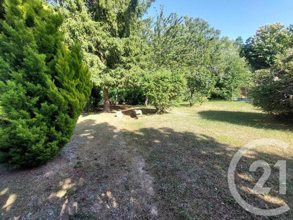 Maison à vendre  6 pièces - 140,69 m 2   MONTLUCON  - 03