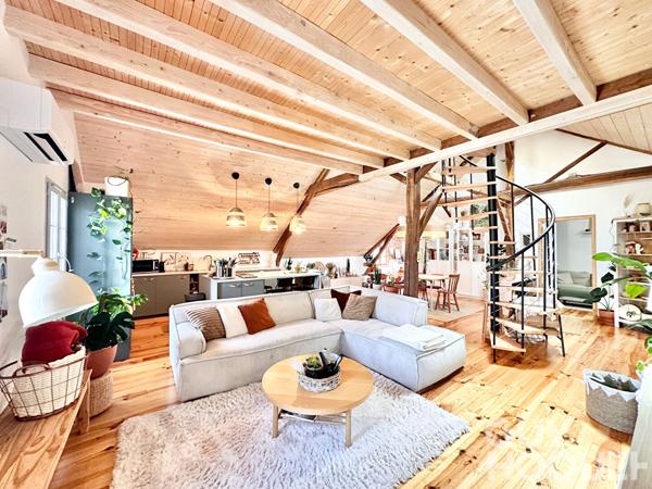 Appartement T2 bis de 86 m² entièrement rénové proche d'ORTHEZ