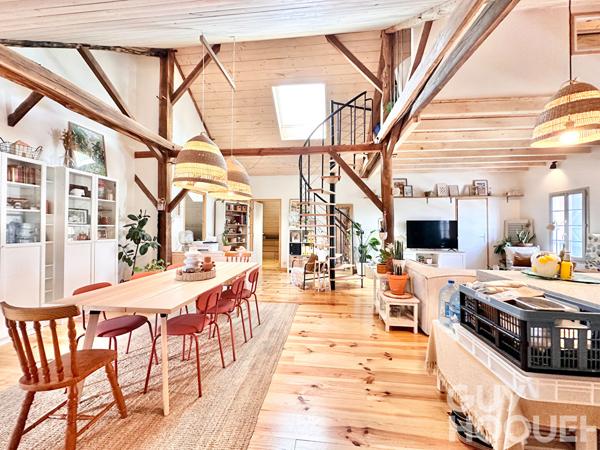 Appartement T2 bis de 86 m² entièrement rénové proche d'ORTHEZ