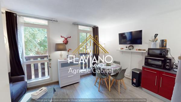 Pra loup (04400) Studio Praloup 1600