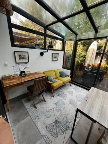 BORDEAUX SACRE COEUR  - Echoppe douche entièrement rénovée d'environ 100 m² 