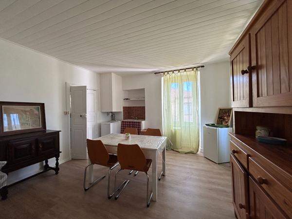 À VENDRE ! Charmant T2 de 63 m²