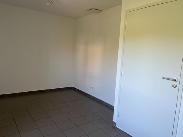 Local professionnel 44 m² ? Centre-ville de Gardanne