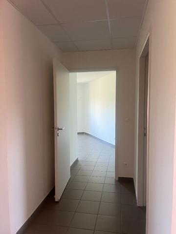 Local professionnel 44 m² ? Centre-ville de Gardanne
