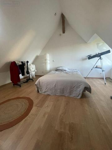 Maison à vendre à Parigné-l'Évêque dans la Sarthe (72250), ref : 13816/1159   
SUPER U