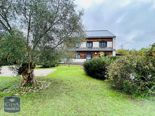 Maison à vendre 13 pièces 393m²