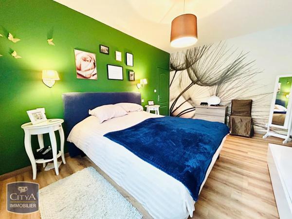 Maison à vendre 13 pièces 393m²