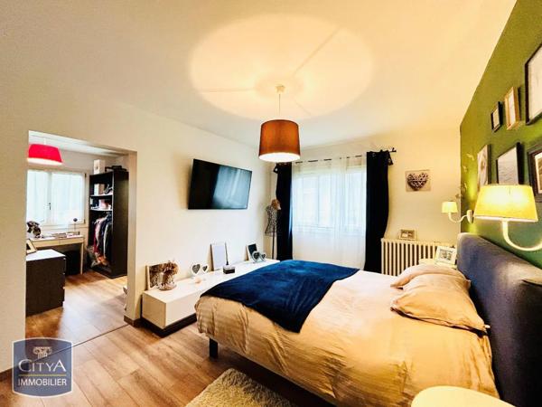 Maison à vendre 13 pièces 393m²