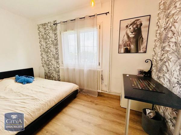 Maison à vendre 13 pièces 393m²