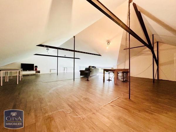 Maison à vendre 13 pièces 393m²