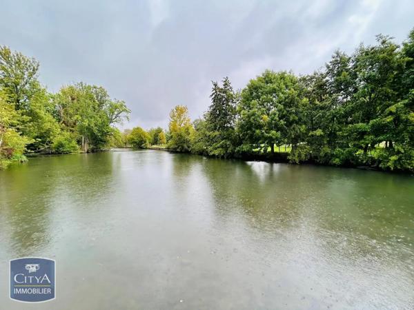 Maison à vendre 13 pièces 393m²